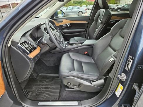 Used 2023 Volvo XC90 B6 Plus w/ Protection Package Premier AWD/4WD image 14