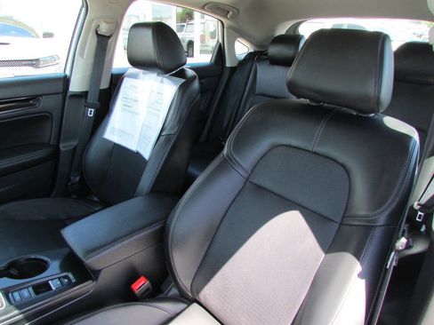Used 2023 Honda Civic EX-L image 14