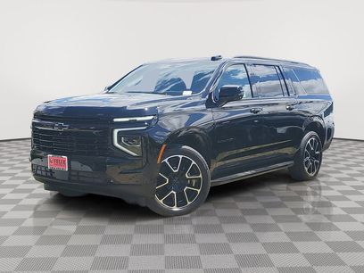 Used 2025 Chevrolet Suburban RST w/ Comfort Package