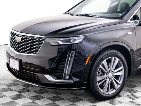 Used 2023 Cadillac XT6 Premium Luxury AWD/4WD image 38
