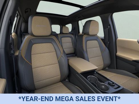 New 2026 Chevrolet Equinox ACTIV w/ Convenience Package III image 16