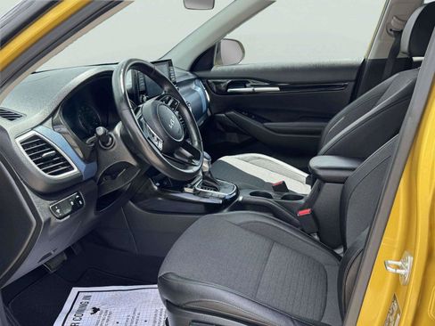 Used 2023 Kia Seltos S FWD image 20