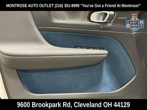 Used 2023 Volvo XC40 Recharge Ultimate w/ Protection Package Premier image 13