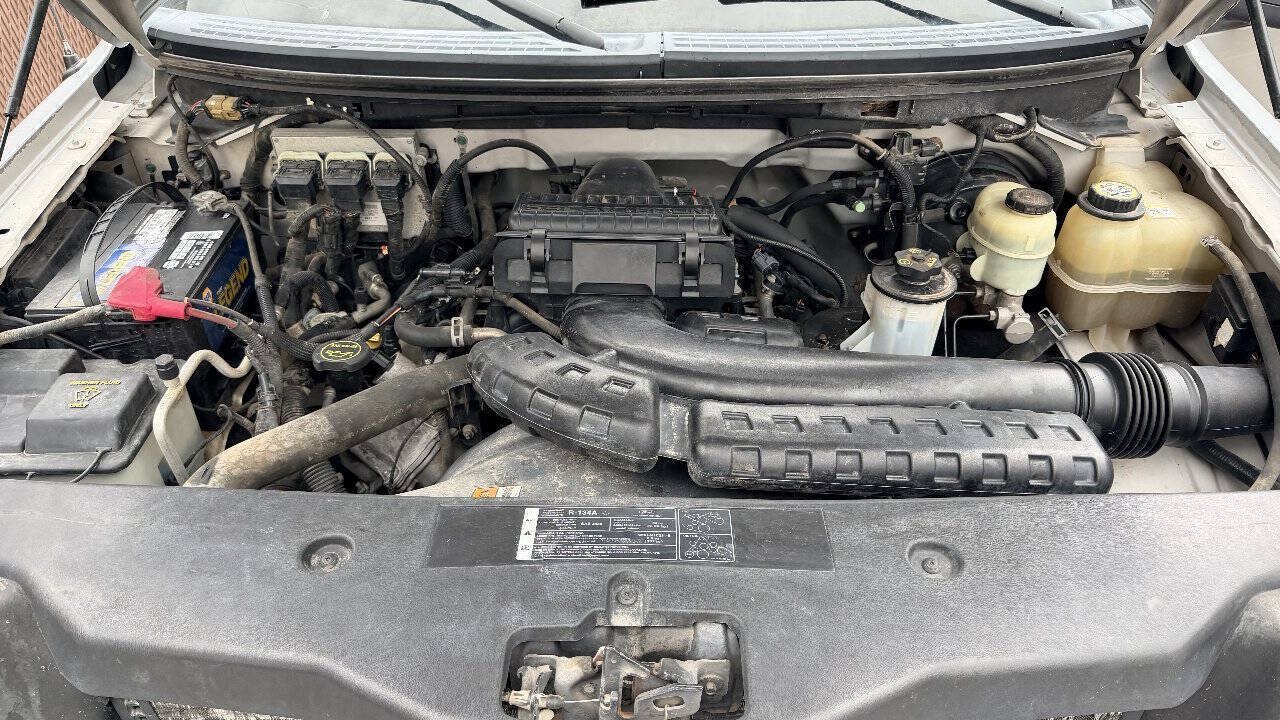 Used 2005 Ford F150 XLT AWD/4WD image 12