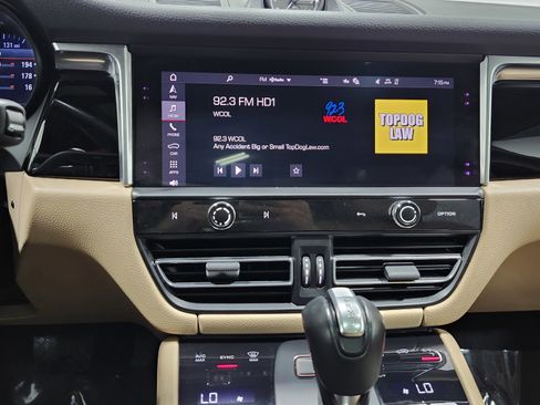 Used 2023 Porsche Macan S image 34