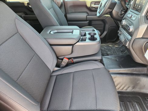 New 2025 GMC Sierra 2500 Pro w/ Convenience Package image 10