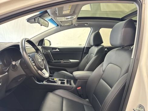 Used 2022 Kia Sportage EX AWD/4WD image 11