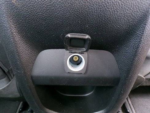 Used 2021 Chevrolet Colorado W/T w/ Custom Special Edition image 11