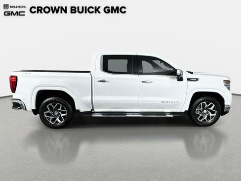 Certified 2023 GMC Sierra 1500 SLT w/ SLT Premium Plus Package AWD/4WD image 4