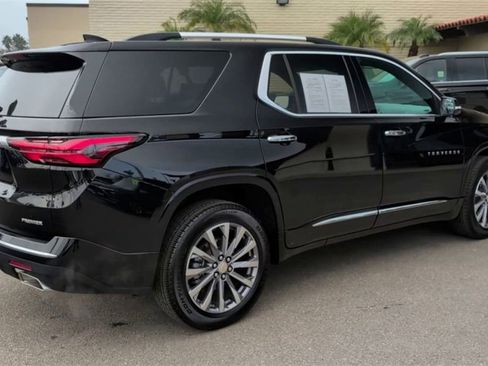 Used 2023 Chevrolet Traverse Premier image 8