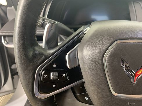 Used 2020 Chevrolet Corvette Stingray Preferred Cpe w/ 2LT Preferred Equipment Group image 18