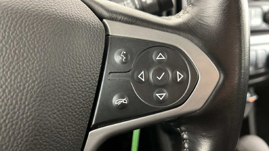 Used 2022 Chevrolet Colorado LT w/ Fleet Safety Package RWD image 21