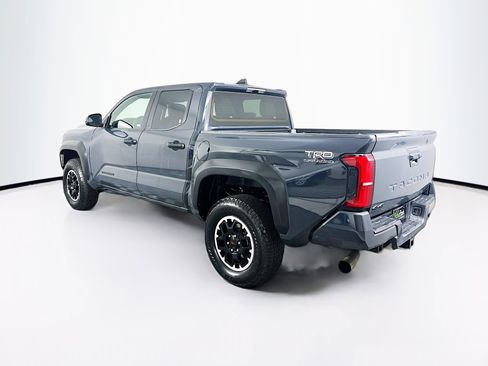 Used 2025 Toyota Tacoma TRD Off-Road image 5