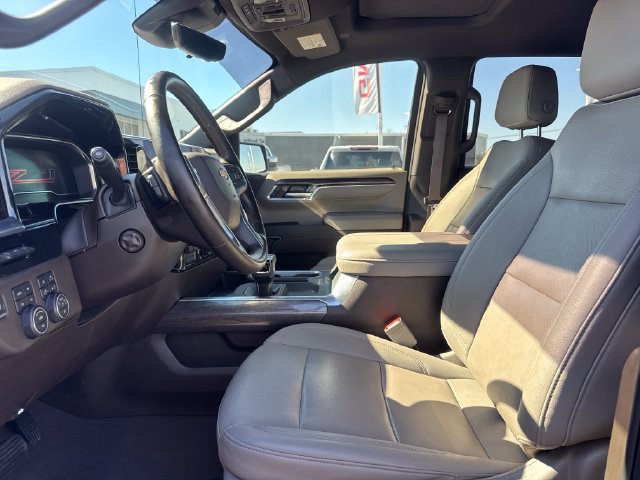 Used 2024 Chevrolet Silverado 1500 LTZ w/ Technology Package AWD/4WD image 13