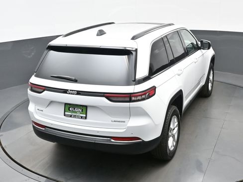 Used 2025 Jeep Grand Cherokee Laredo X w/ Luxury Tech Group I image 38