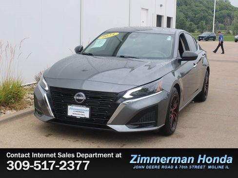 Used 2024 Nissan Altima 2.5 S FWD image 23