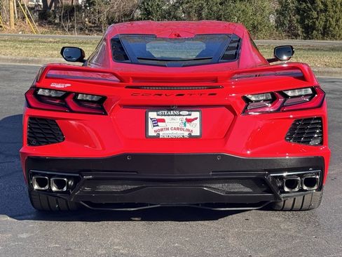 Used 2020 Chevrolet Corvette Stingray Premium Cpe w/ 3LT Preferred Equipment Group image 17