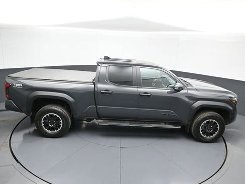 Certified 2024 Toyota Tacoma TRD Off-Road AWD/4WD image 36