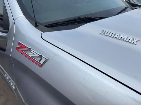 Used 2021 Chevrolet Silverado 1500 RST image 4