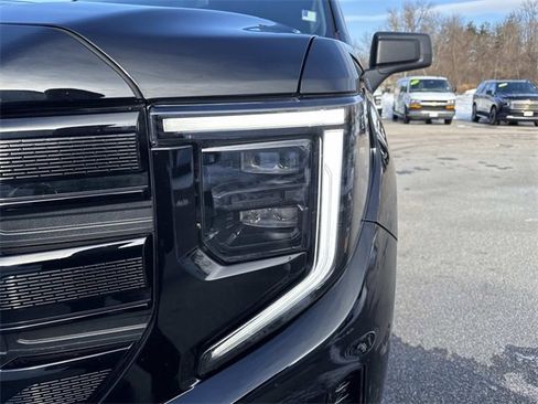 Used 2023 GMC Sierra 1500 Elevation image 10