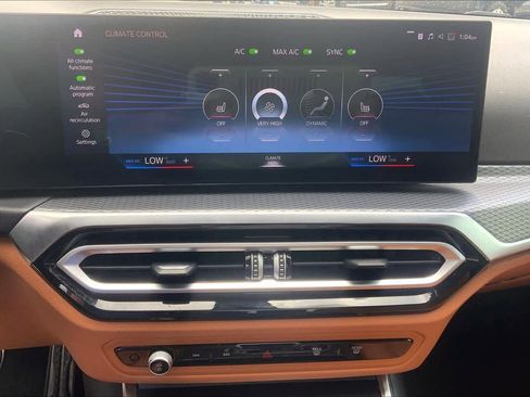 Used 2023 BMW 330i Sedan w/ M Sport Package image 33