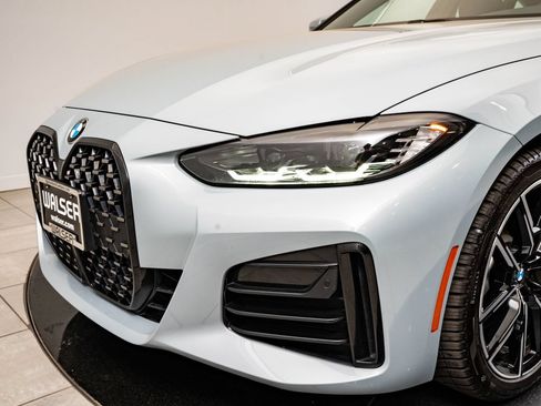 Used 2022 BMW 430i Gran Coupe w/ M Sport Package RWD image 3