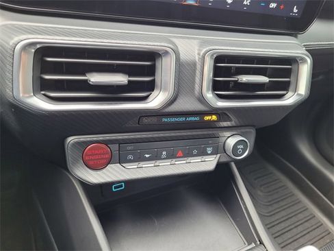 Used 2025 Ford Mustang Premium image 11