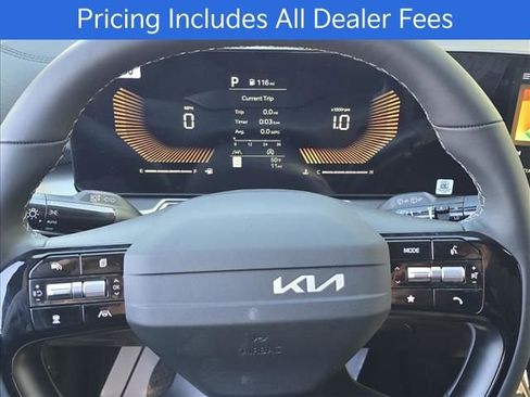 New 2026 Kia Sorento S w/ S Panoramic Sunroof Package FWD image 18
