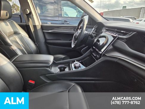 Used 2024 Jeep Grand Cherokee Limited 4xe image 19