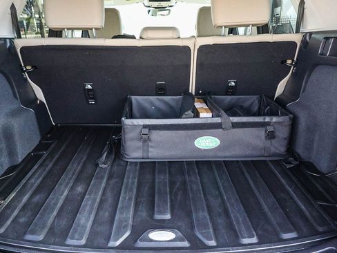 Used 2024 Land Rover Discovery Sport S image 27