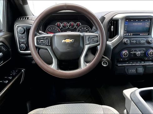 Used 2019 Chevrolet Silverado 1500 LT w/ Texas Edition AWD/4WD image 6