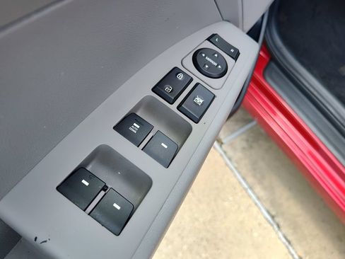 Used 2018 Hyundai Elantra SE w/ SE Connectivity Package 04 FWD image 20