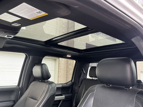 Used 2017 Ford F150 Lariat w/ Equipment Group 502A Luxury image 27