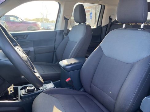 Used 2022 Ford Maverick XL w/ Equipment Group 100A Standard image 8