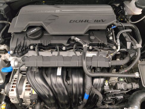 Used 2024 Hyundai Elantra Limited FWD image 30