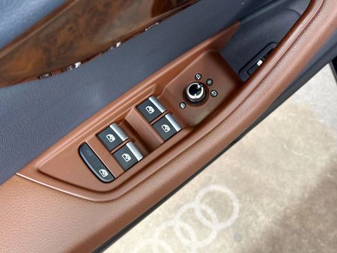 Used 2019 Audi A4 2.0T Premium w/ Convenience Package image 16