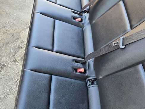 Used 2017 Mercedes-Benz Sprinter 2500 image 36