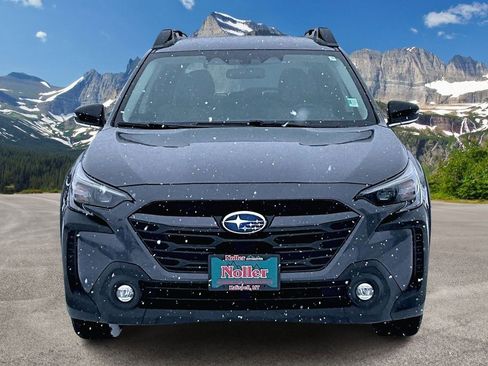 Used 2023 Subaru Outback Premium image 3