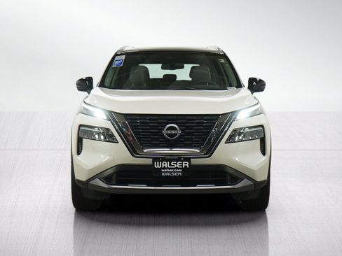 Used 2023 Nissan Rogue SL AWD/4WD image 8