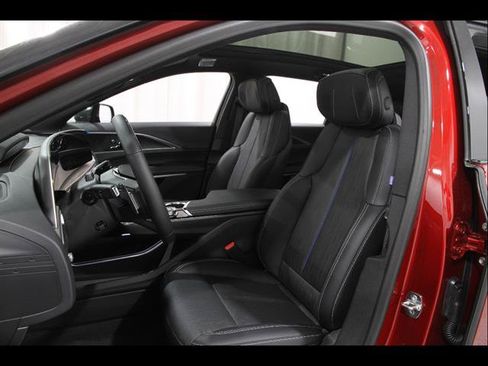 New 2026 Cadillac Lyriq V AWD/4WD image 6