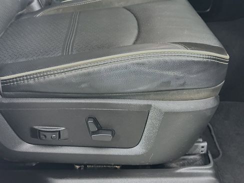 Used 2024 RAM 2500 Laramie image 23