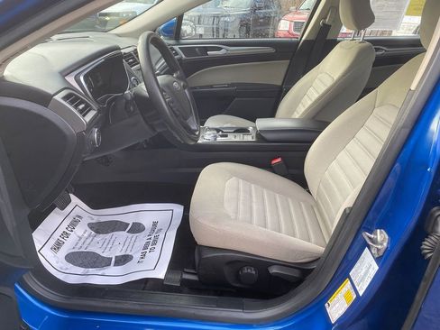 Used 2017 Ford Fusion S image 12