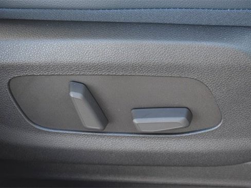 New 2026 Kia Carnival SX Prestige image 13