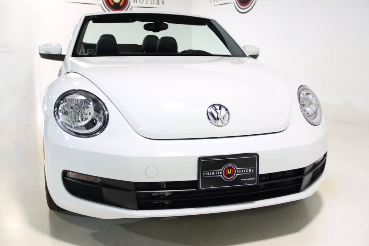 Used 2016 Volkswagen Beetle 1.8T Denim FWD image 19