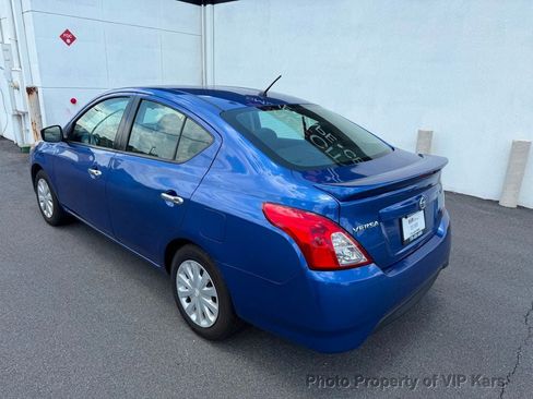 Used 2017 Nissan Versa SV FWD image 6