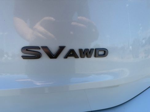 Used 2024 Nissan Rogue SV AWD/4WD image 31