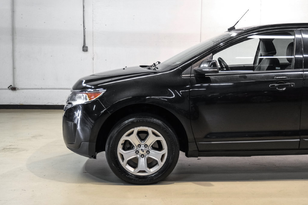 Used 2013 Ford Edge SEL AWD/4WD image 13