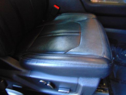 Used 2018 Ford Expedition Max Limited w/ Equipment Group 302A image 17