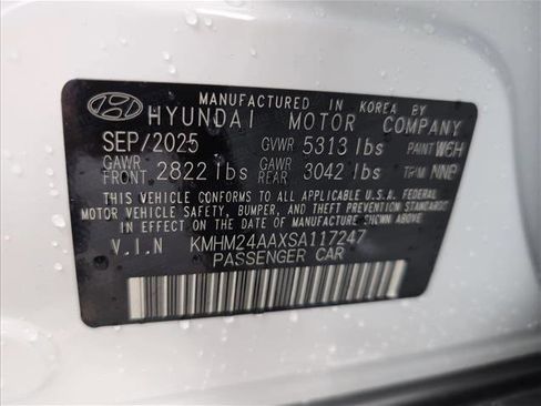 New 2025 Hyundai Ioniq 6 SE image 20