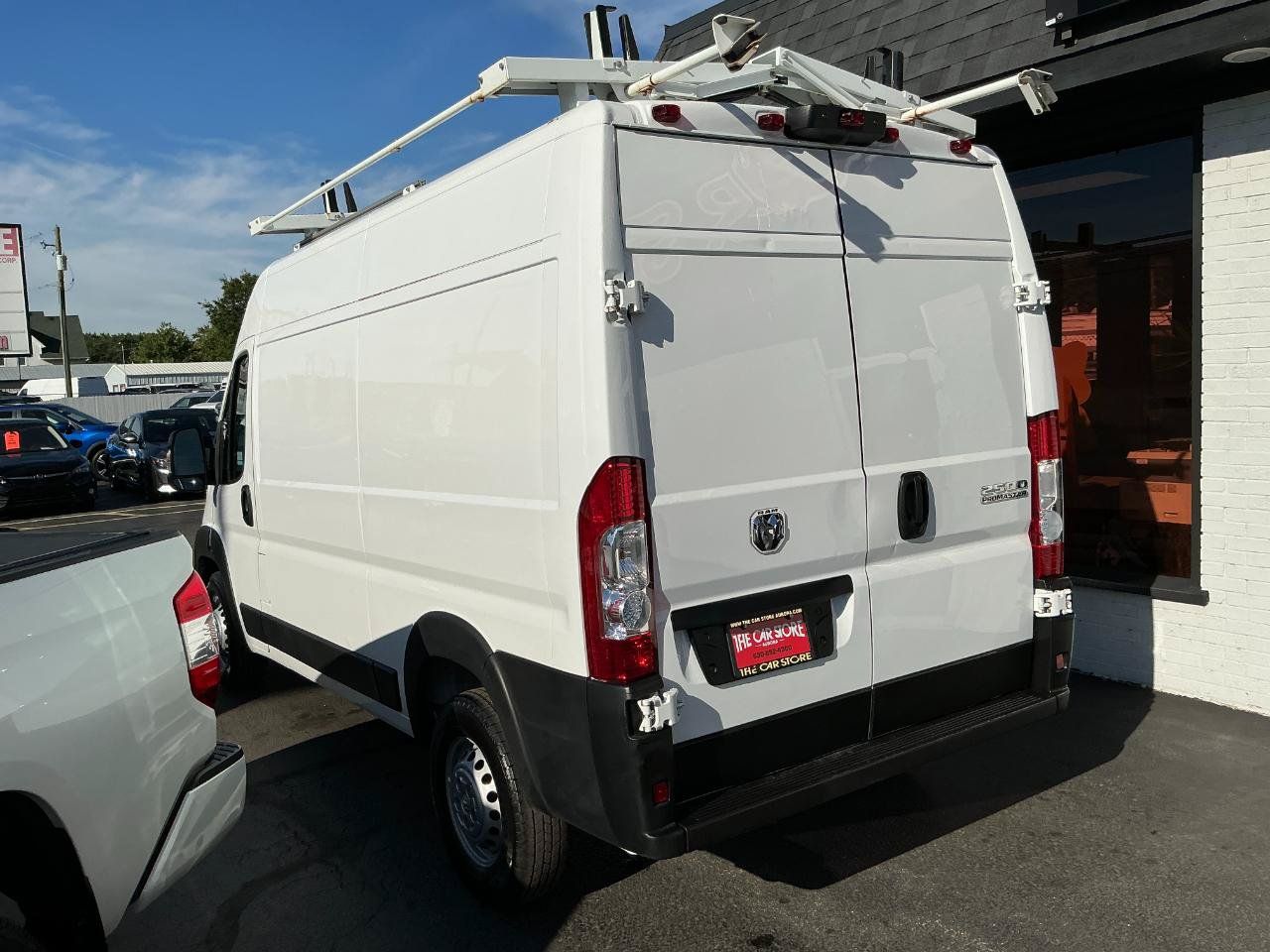 Used 2024 RAM ProMaster 2500 FWD image 5
